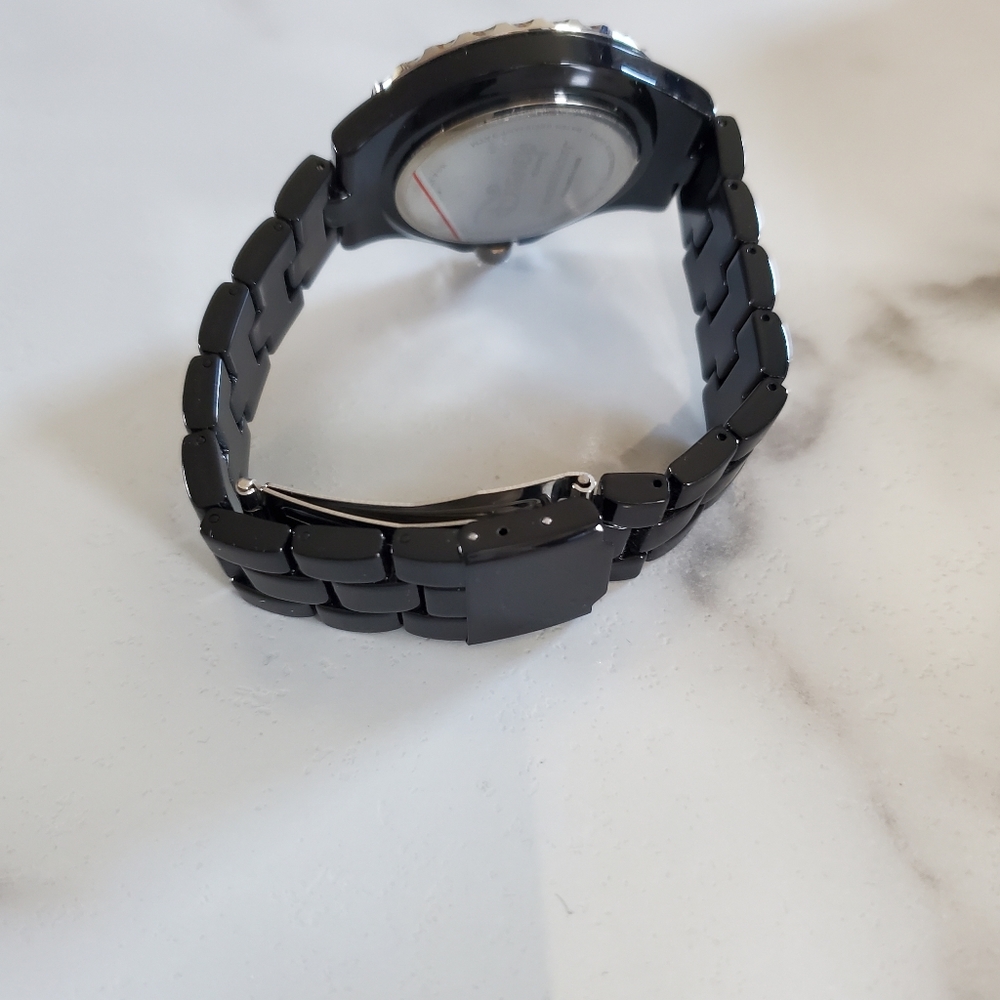 Mickey Mouse Peekaboo Women's Crystal Watch - Picture 7 of 16
